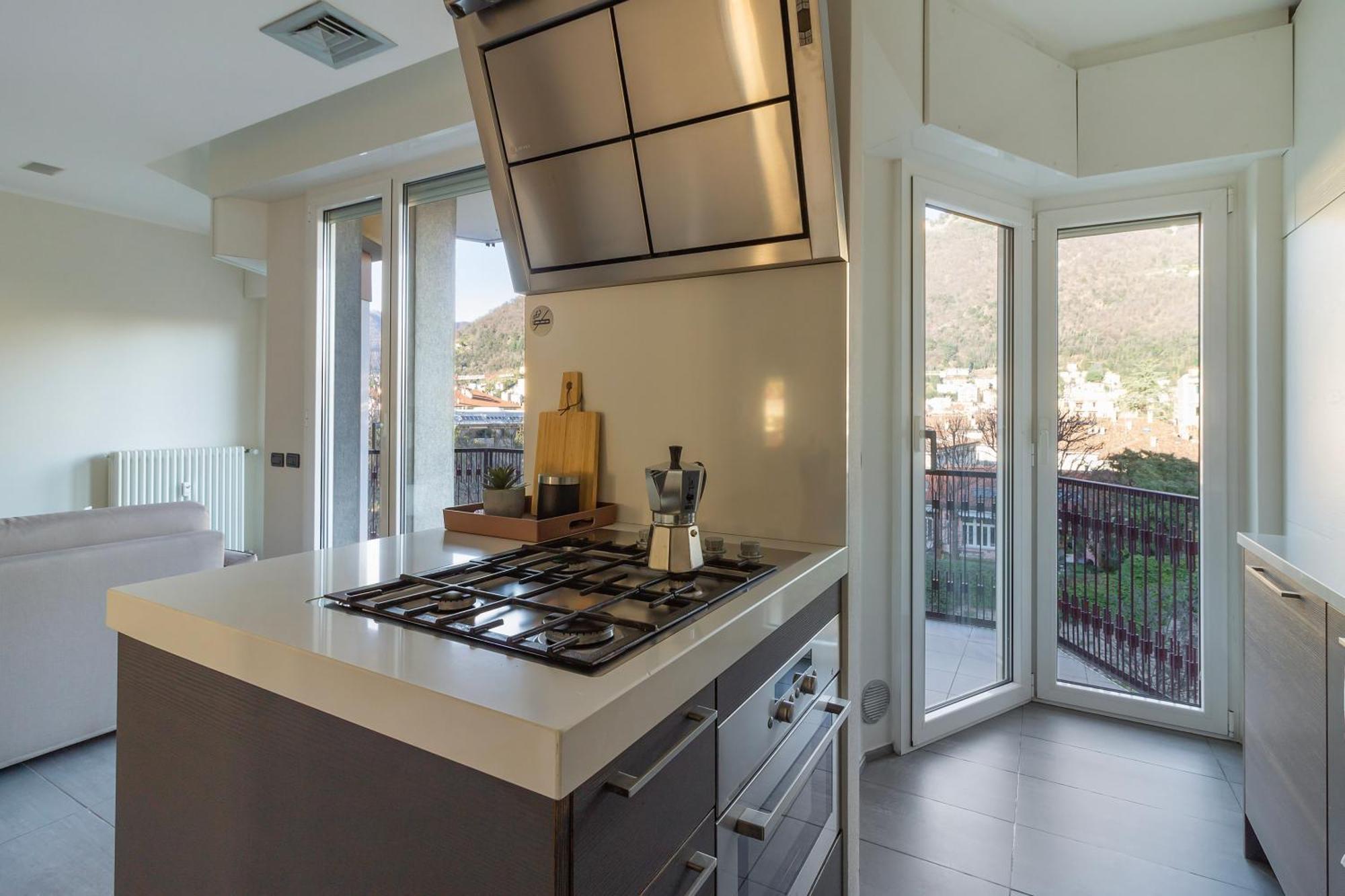 Cathedral View Trilocale Apartment Комо Екстериор снимка